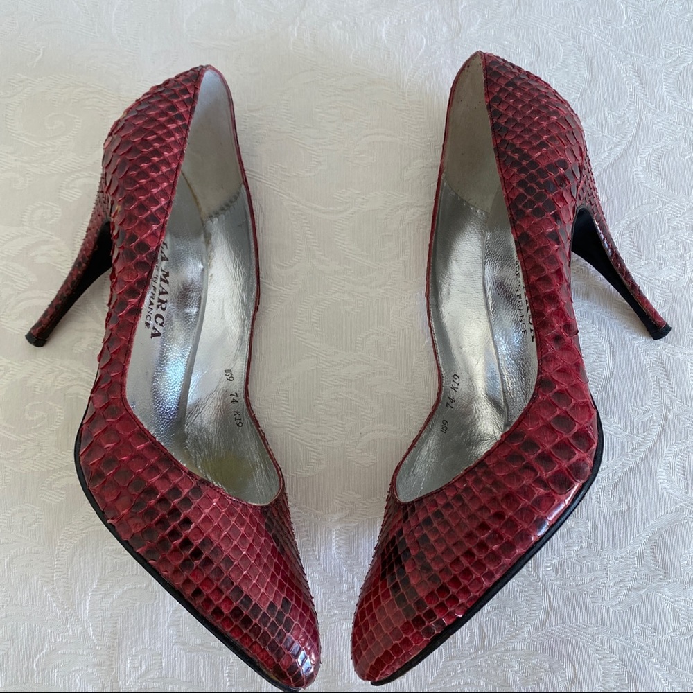La Marca burgundy snakeskin pumps